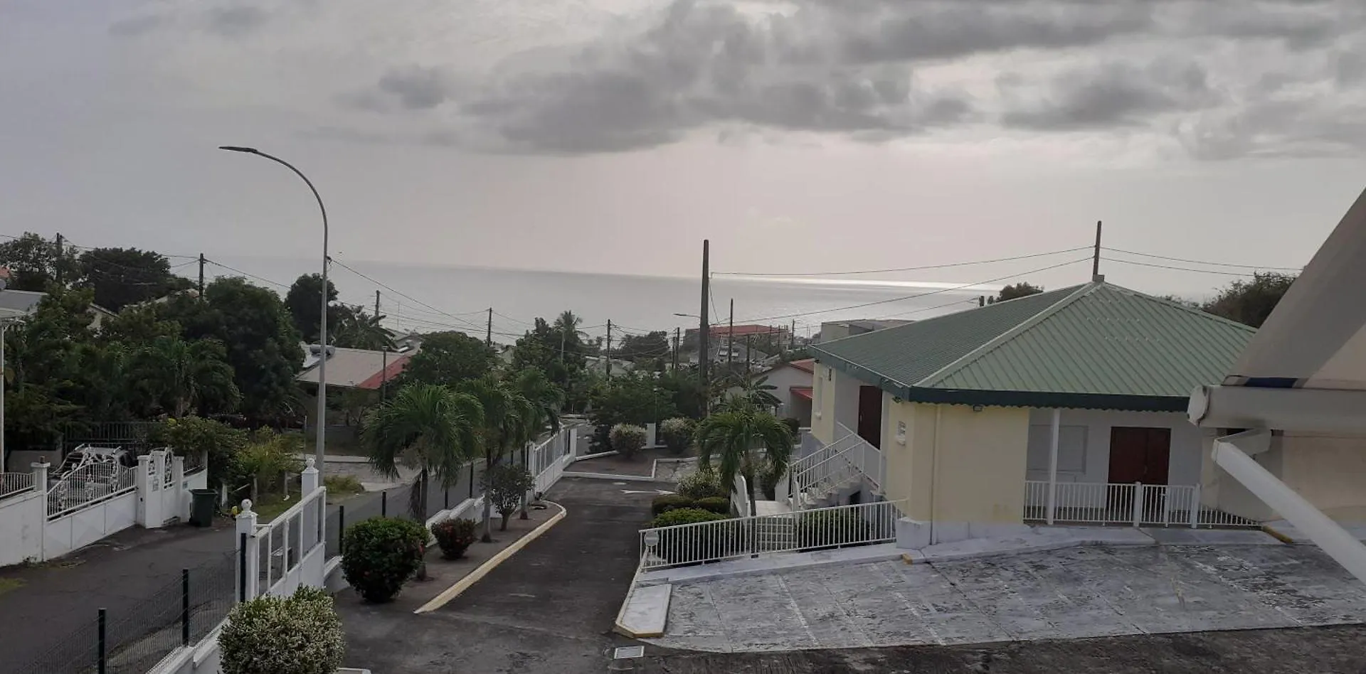 Le P'Tit Nid Cocodydy Apartment Baillif